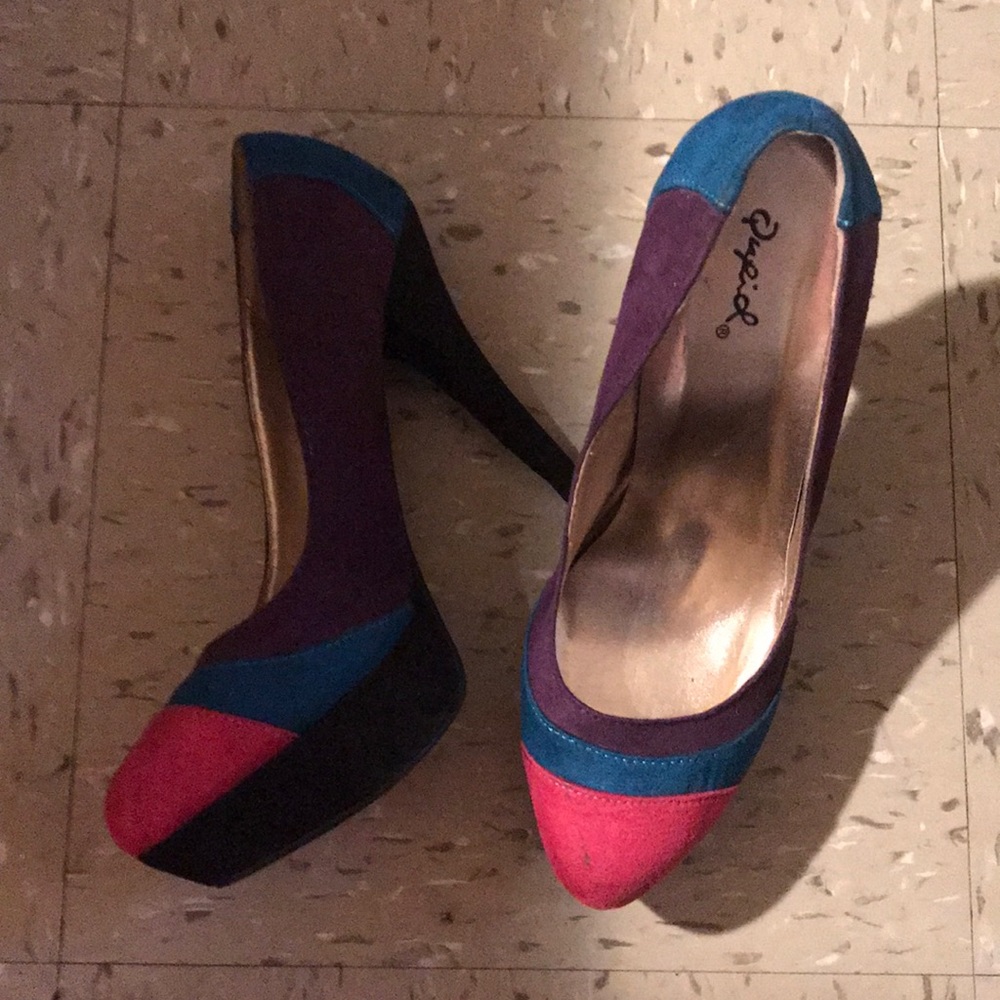 Shoe